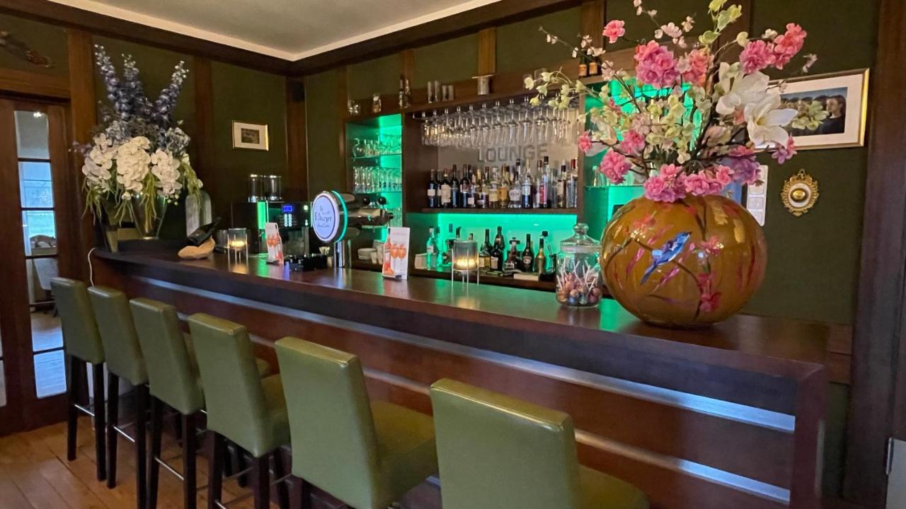 Boutique Hotel Restaurant Hollerather Hof Hellenthal Exterior foto